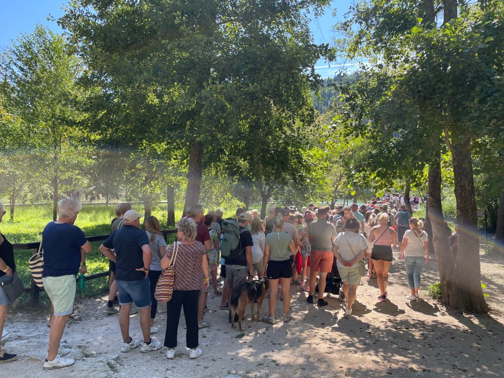 Skradin queue for ferry to Krka National Park